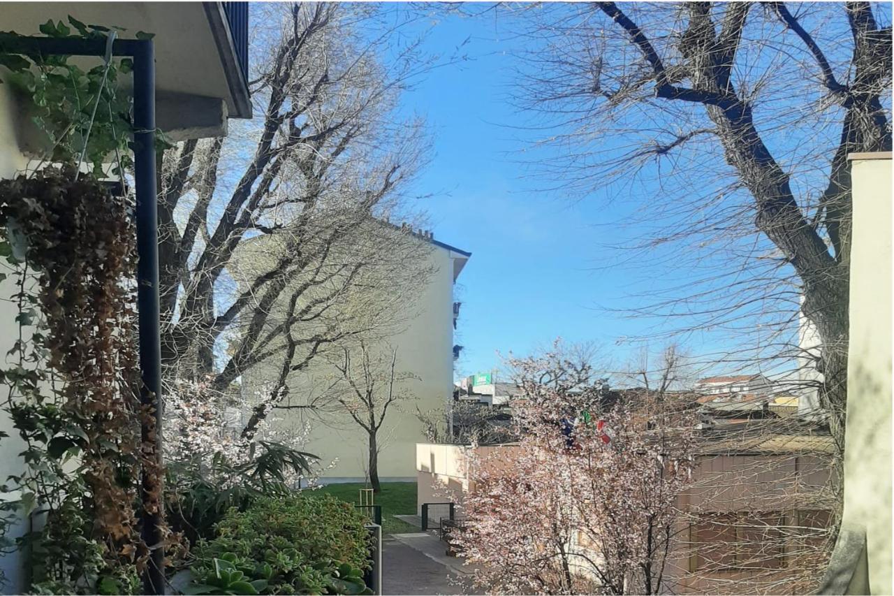 Appartamento In Centro A Milano Con A/C & Wi-Fi מראה חיצוני תמונה